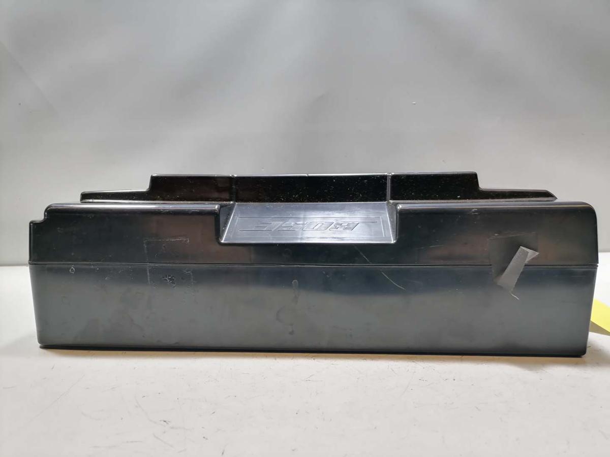 Porsche Macan original Bose Subwoofer Bj.2015